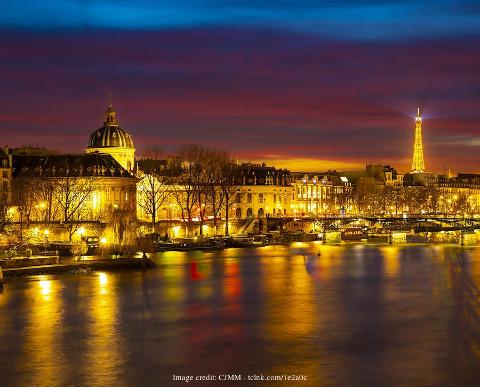 Paris by Night: Private Walking Tour including Seine River Cruise