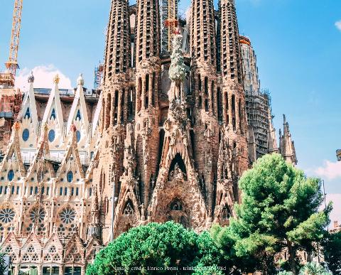 All-Inclusive Full Day Highlights Tour of Barcelona