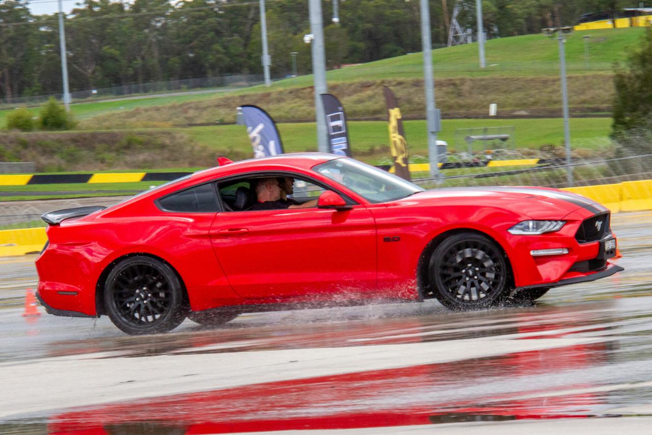 ADVANCED DRIVER TRAINING