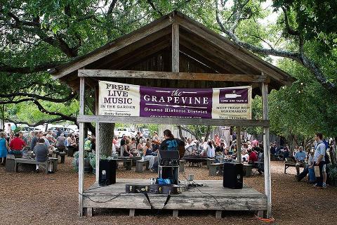 Grapevine_free_live_music