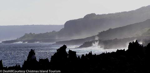 Blowholes_DesHill_large_1435x700