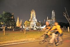 Ayutthaya Sunset Ride - Cycling through the ancient capital during sunset and evening