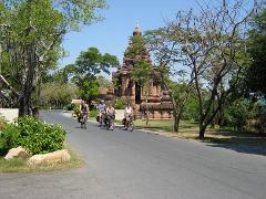 Secrets of Siam 2 days private cycling & boat adventure