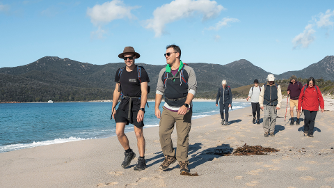 Freycinet Walking Tour – Hazard Mountains to Wineglass Bay Tasmania Australia