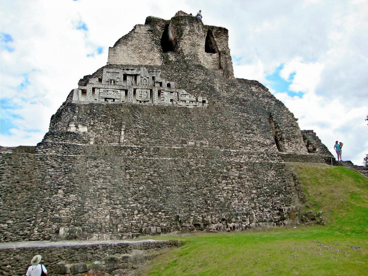 Cave Tubing & Xunantunich Mayan Temple
