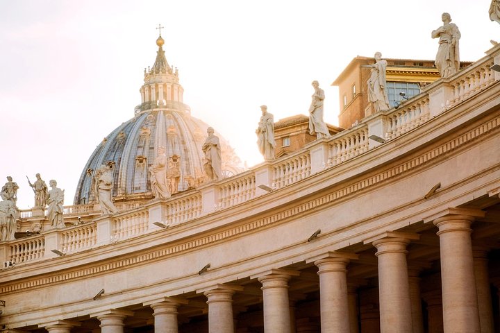 Vatican Highlights: Skip the line Express Vatican Experience
