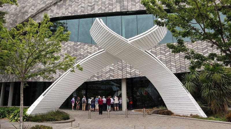 Hidden Gems | City Sights 90 minutes - Amiki Tours Reservations