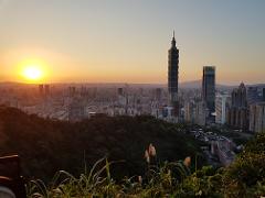 4-Hour Afternoon Cycling City Tour North (incl. snack)