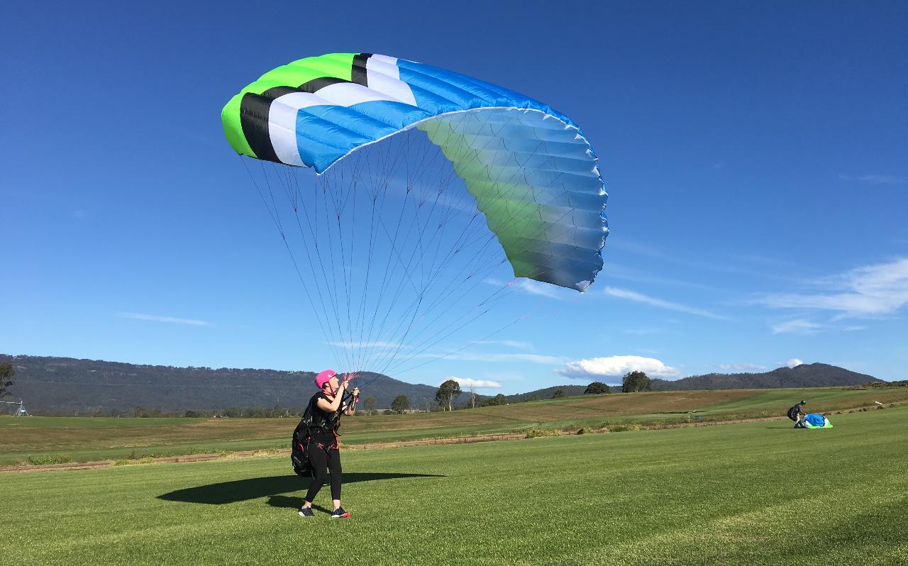 Paragliding Day Course Oz Paragliding and Hang gliding Reservations