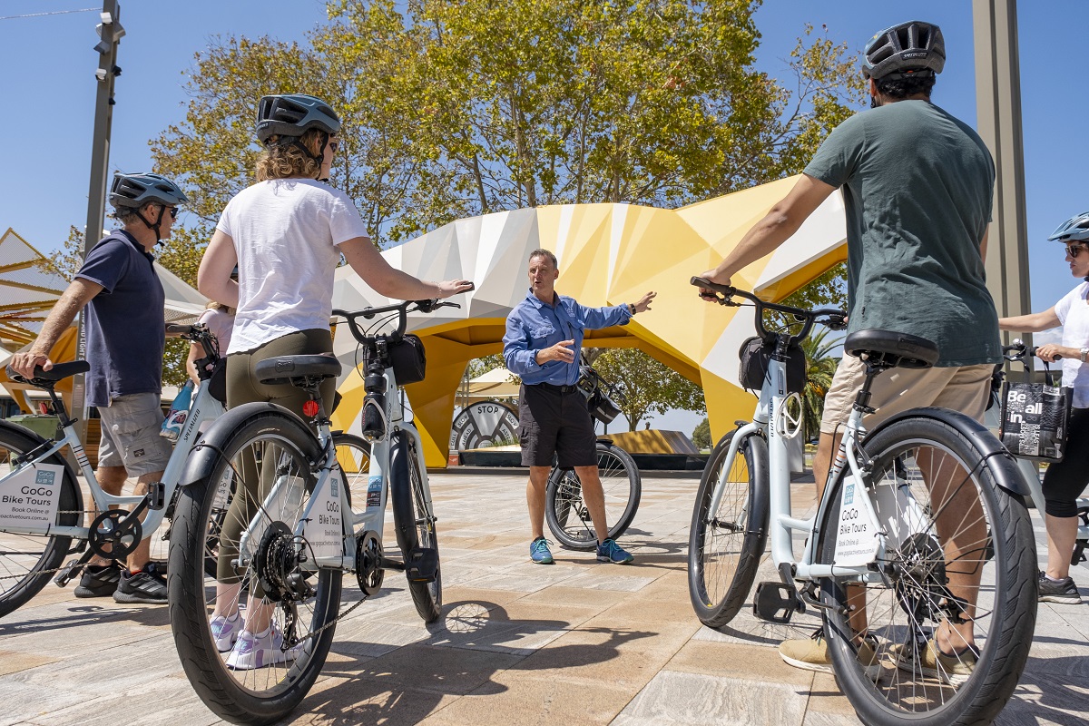 Majestic Foreshore and East Perth Bike Tour