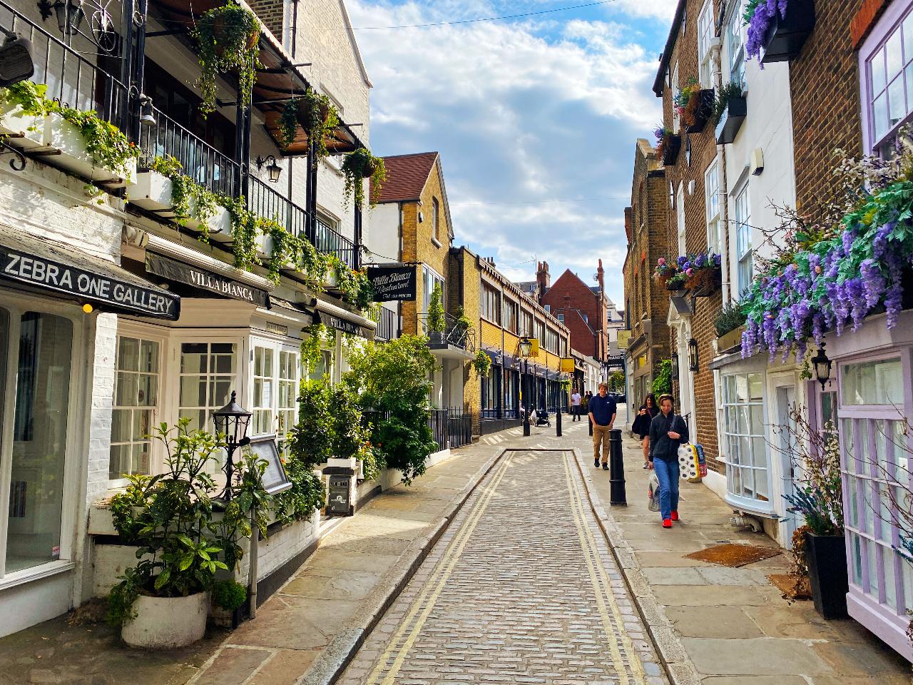  Discovery walk in London’s Hampstead: A Vibrant Village Voyage