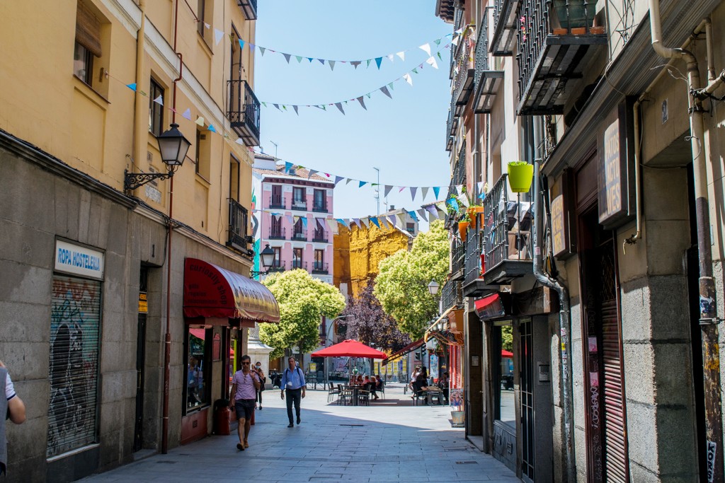 Discovery Walk in Madrid’s Barrio de las Letras: Follow in the Footsteps of Famous Writers