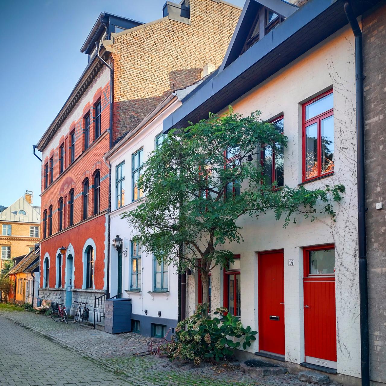 Self-guided discovery walk in Malmö: a multicultural city with a rich history