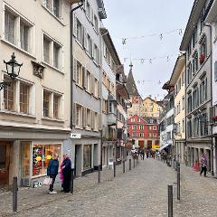 Zürich: lovely legends and mysterious myths city game