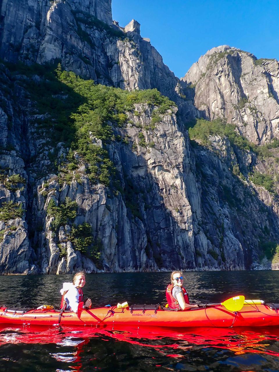 Private Guided Tour Kayaking Lysefjord