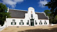 Constantia Wine & Lunch Full Day Tour - Private