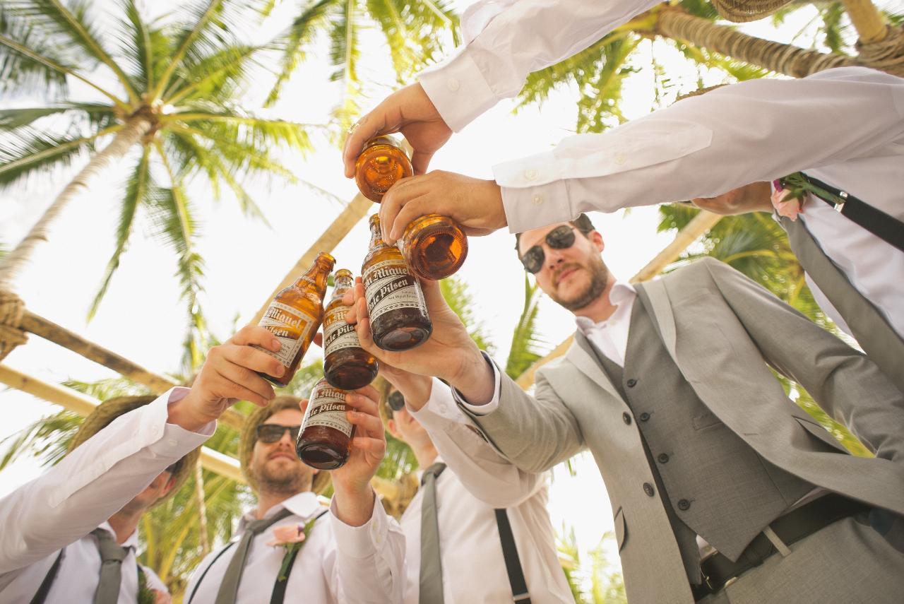 groomsmen photoshoot ideas toasting