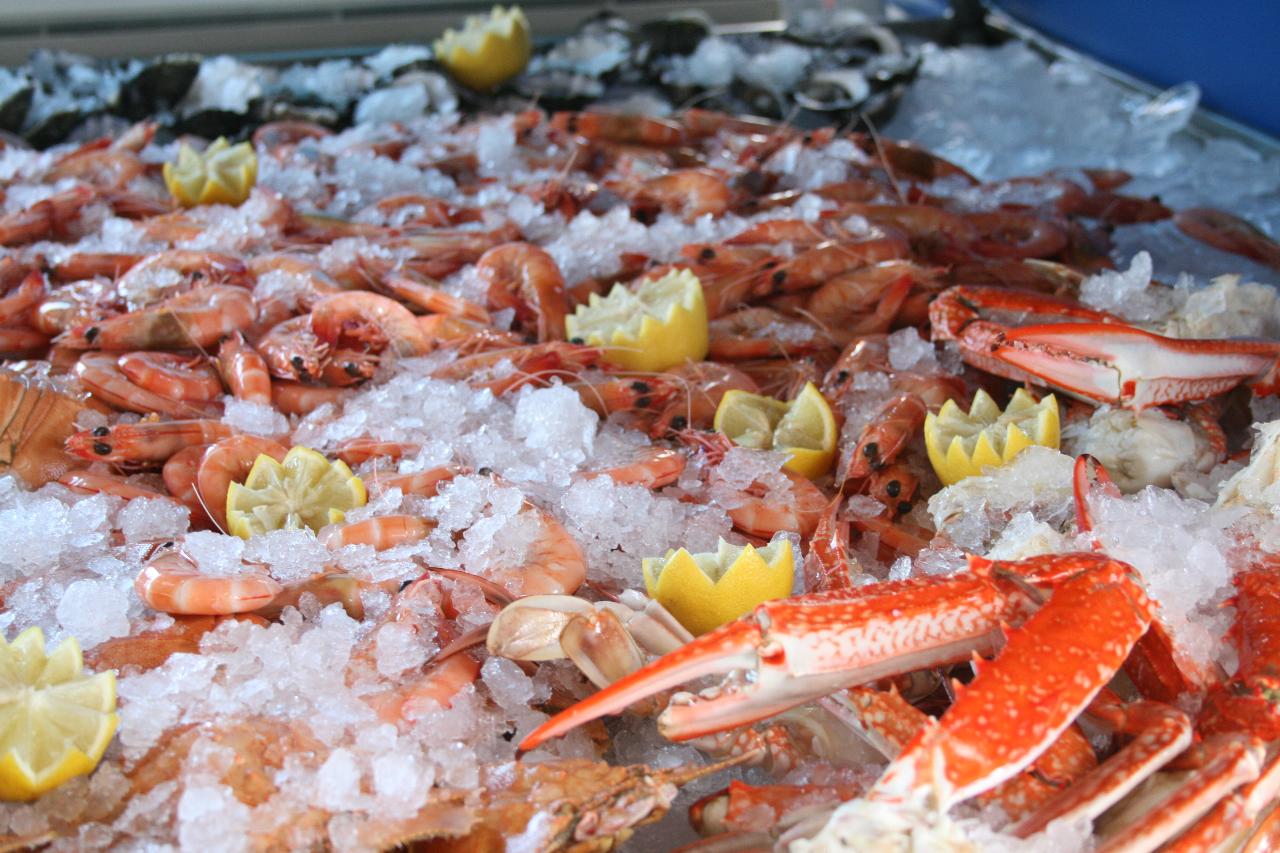 Father's Day Seafood Lunch Cruise