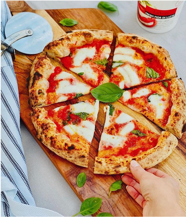 Vino + Pizza sotto le stelle [under the stars] - CALABRIA FAMILY WINES ...