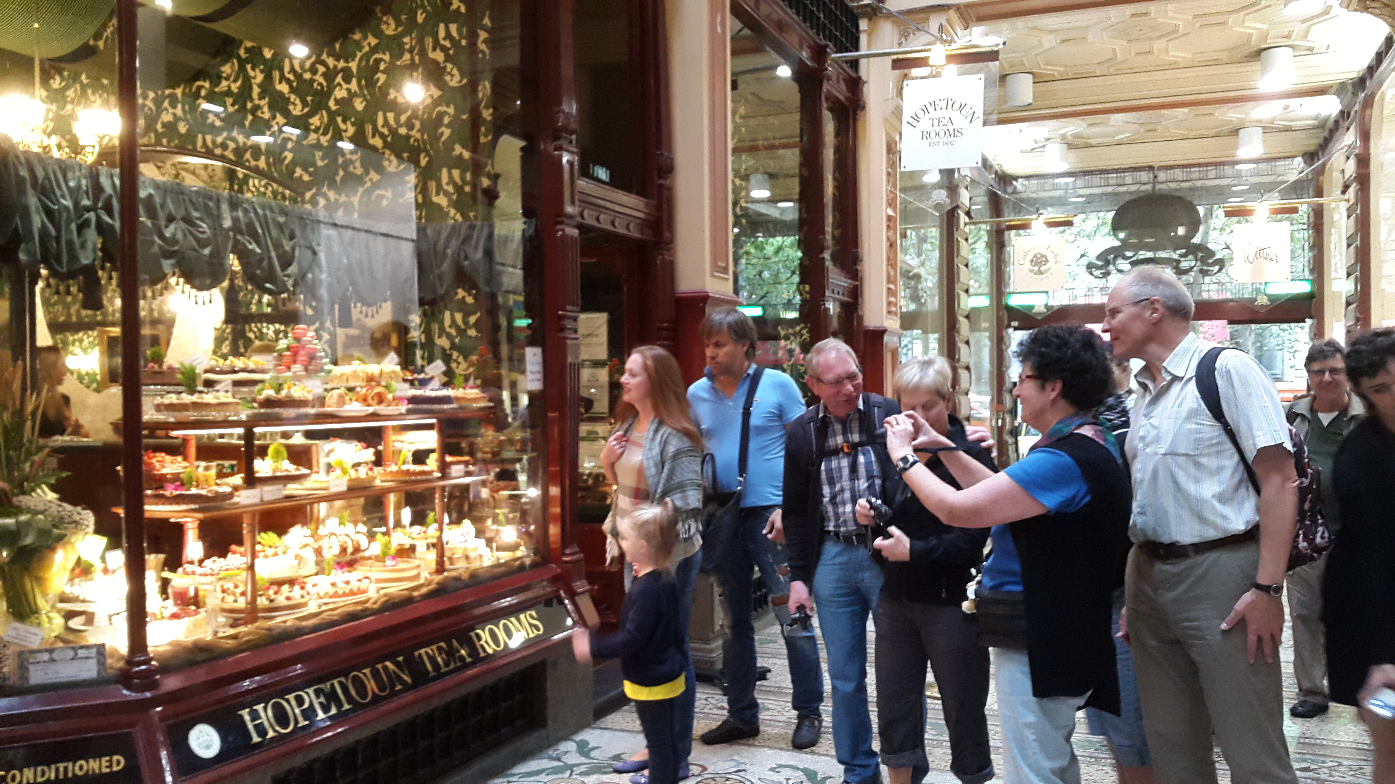 Lanes and Arcades Walk (no Lunch)