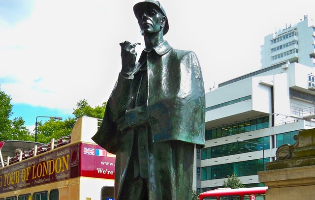 Sherlock Holmes's London: Crack the Case Exploration Game