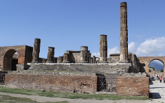 Haunted Pompeii: Escape the Dead City Exploration Game