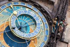 Prague Old Town: Alchemy and Dark Arts Exploration Game