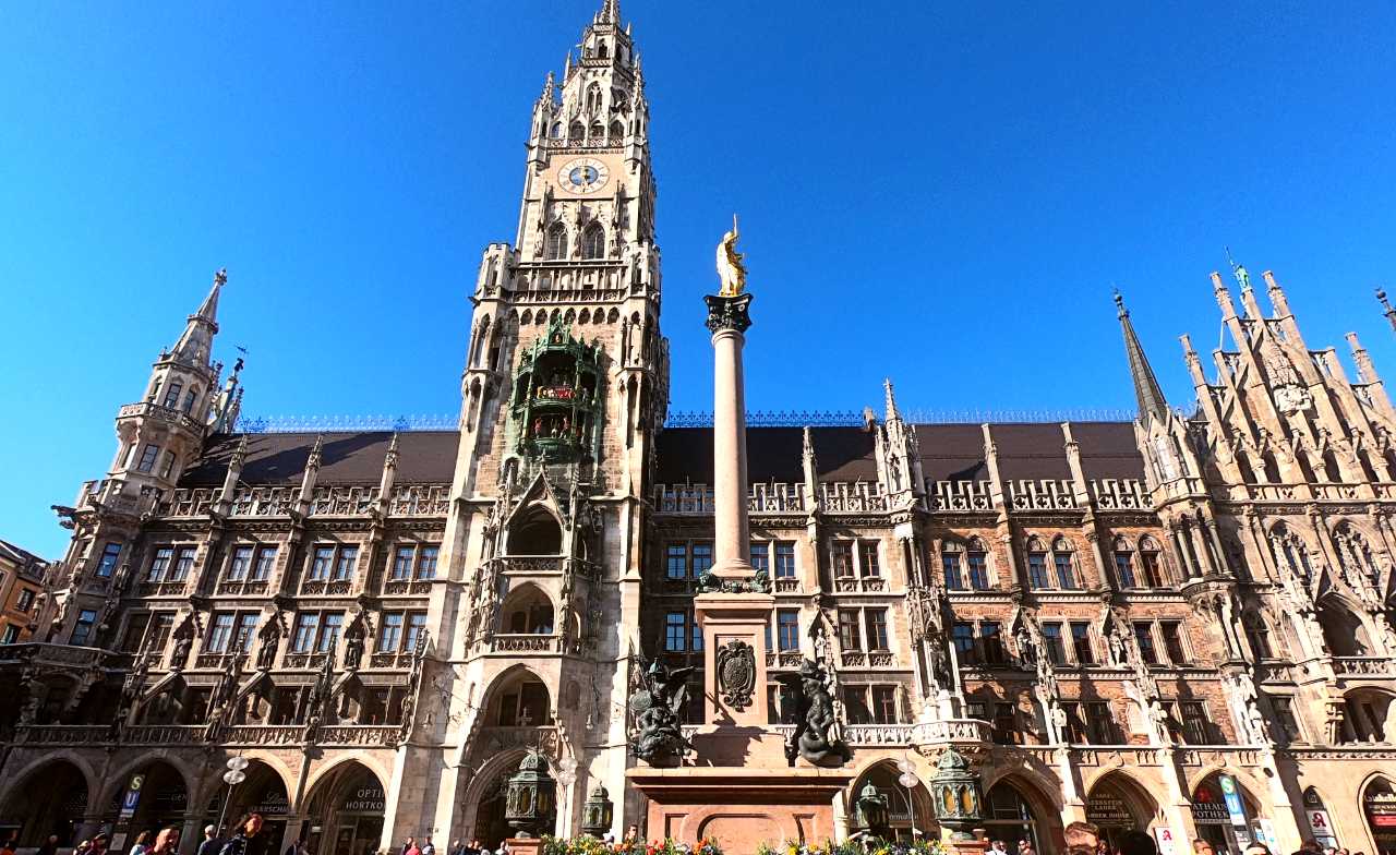 Legendary Breweries and Bars of Munich