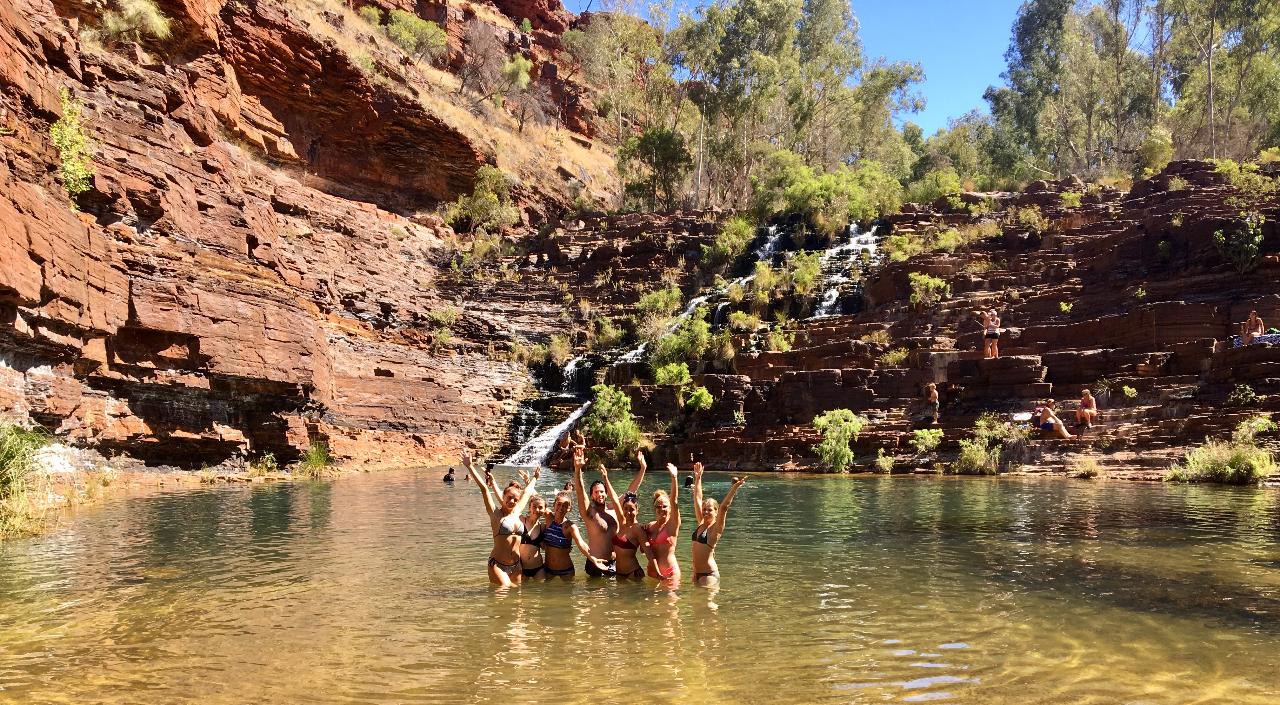 BROOME to PERTH 19 Day Tour - Hotel on Wheels - Bus + 4WD