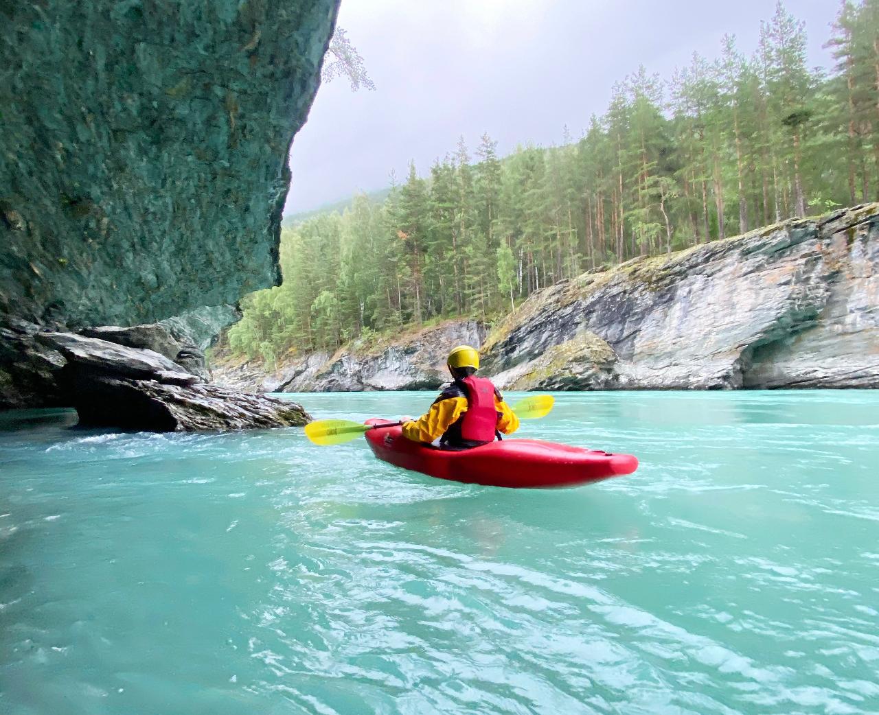 5hr Whitewater Kayaking or Packrafting Våttkort Beginner Course (introkurs) – Sjoa, Norway