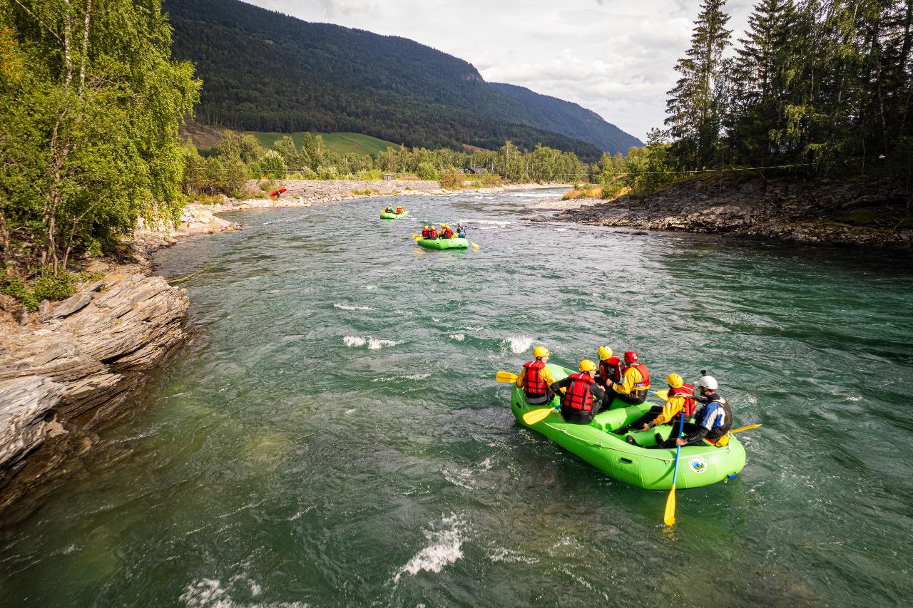 Rafting Grade 3 Action Tour on the Sjoa River - 2.5 hours 