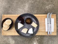 Barossa Cheese Tasting Plate - can be shared between 1-2 people