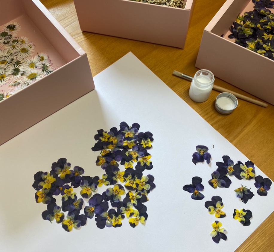 Flower Press Workshop