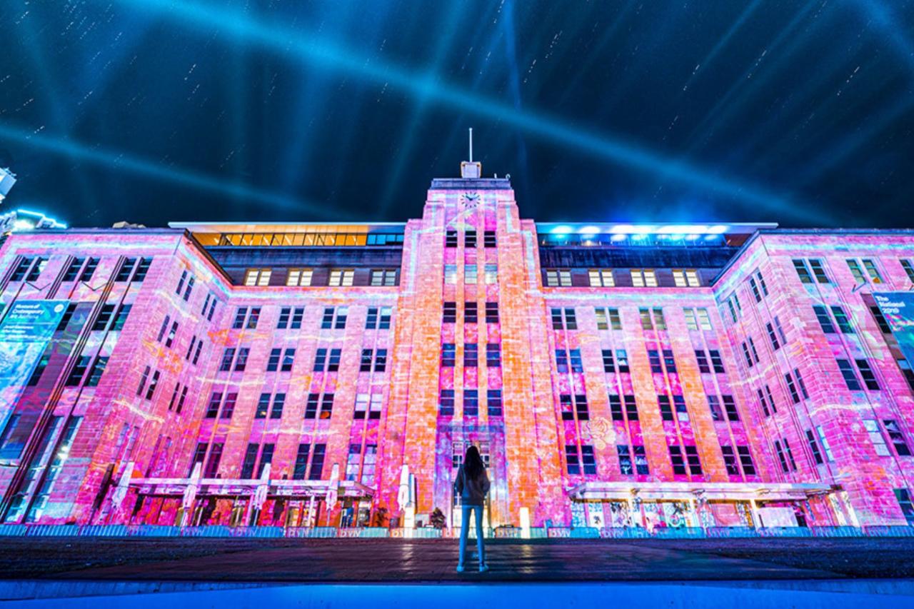 VIVID Lights Walking Tour