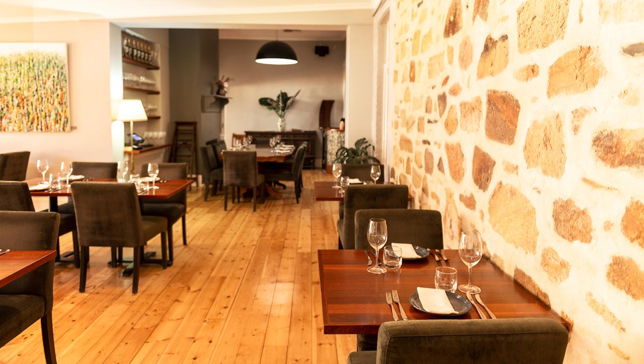 Watervale Hotel Dining with Crabtree Wine — Clare Valley - Photo 8