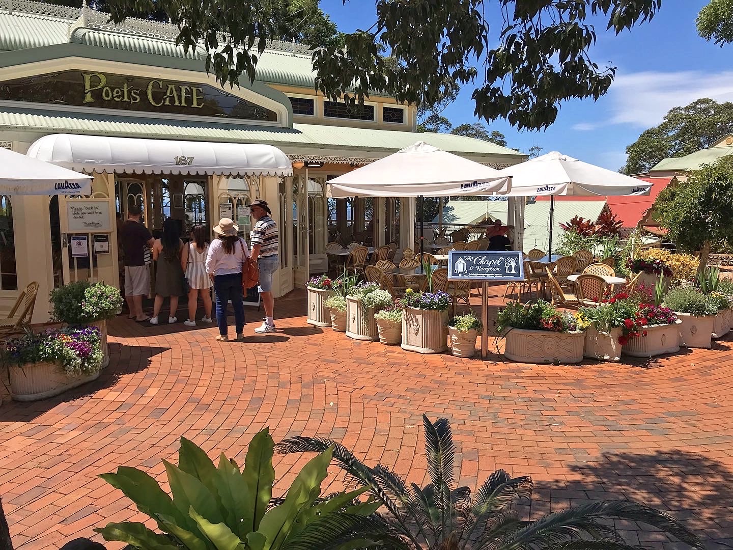 Maleny and Montville Tour from Noosa with Artisan Village and Wine Tasting - Luxury Private Tour