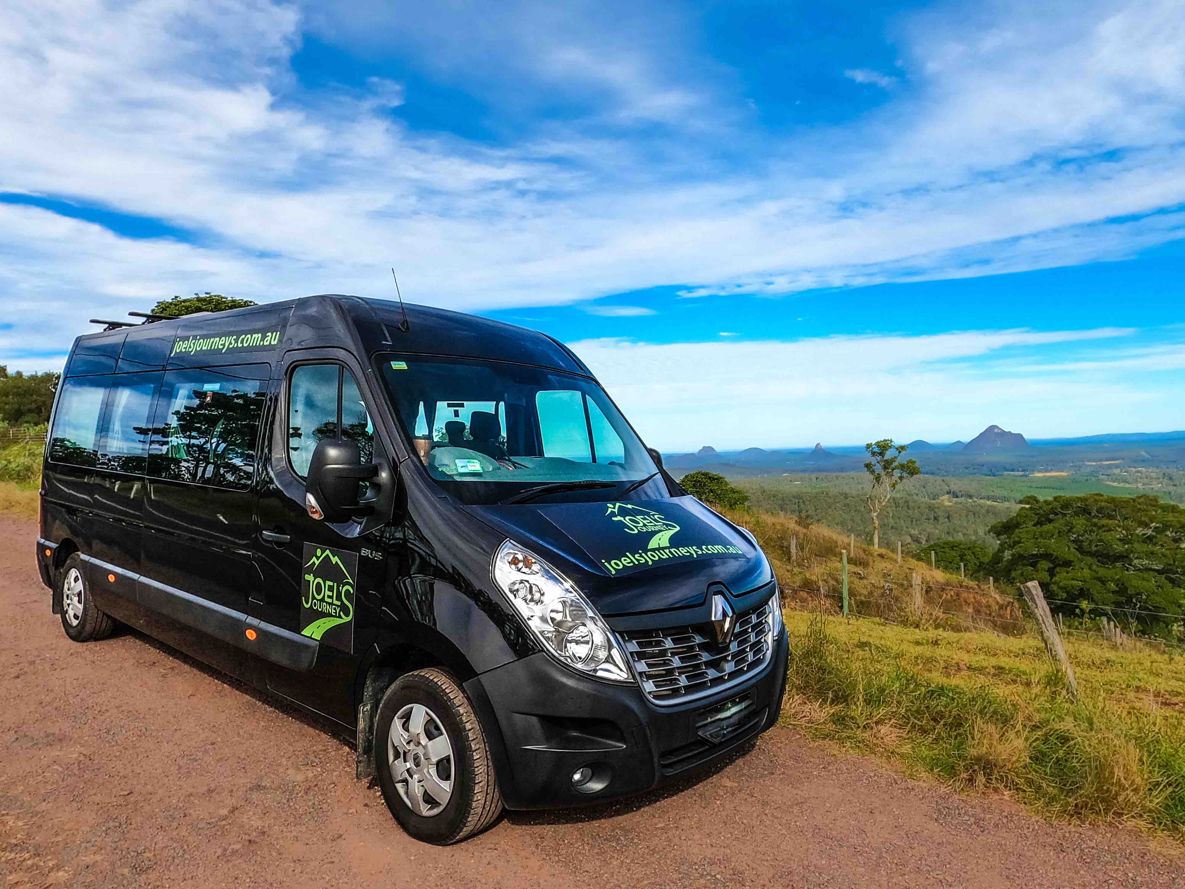 Maleny and Montville Tour from Noosa with Artisan Village and Wine Tasting - Luxury Private Tour