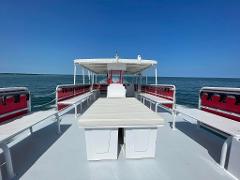 Emerald See 40' Power Catamaran • Half-Day Private Charter