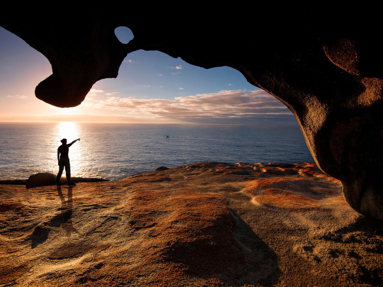 Private Coach - Kangaroo Island Iconic Sights and Wildlife 24- or 57-Seater