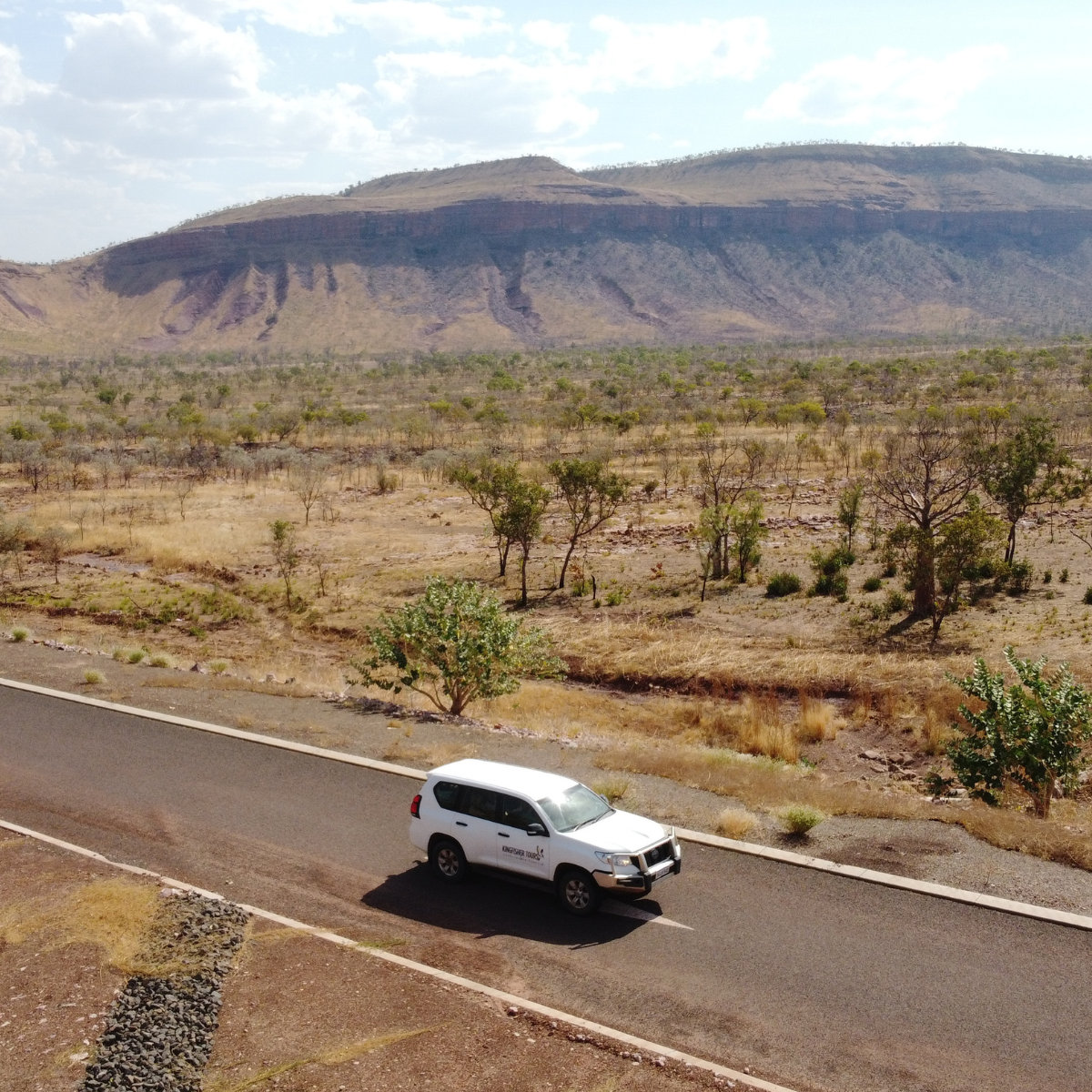 Bullo River Station Ground Transfer: 4WD/ Tour/ Transfer