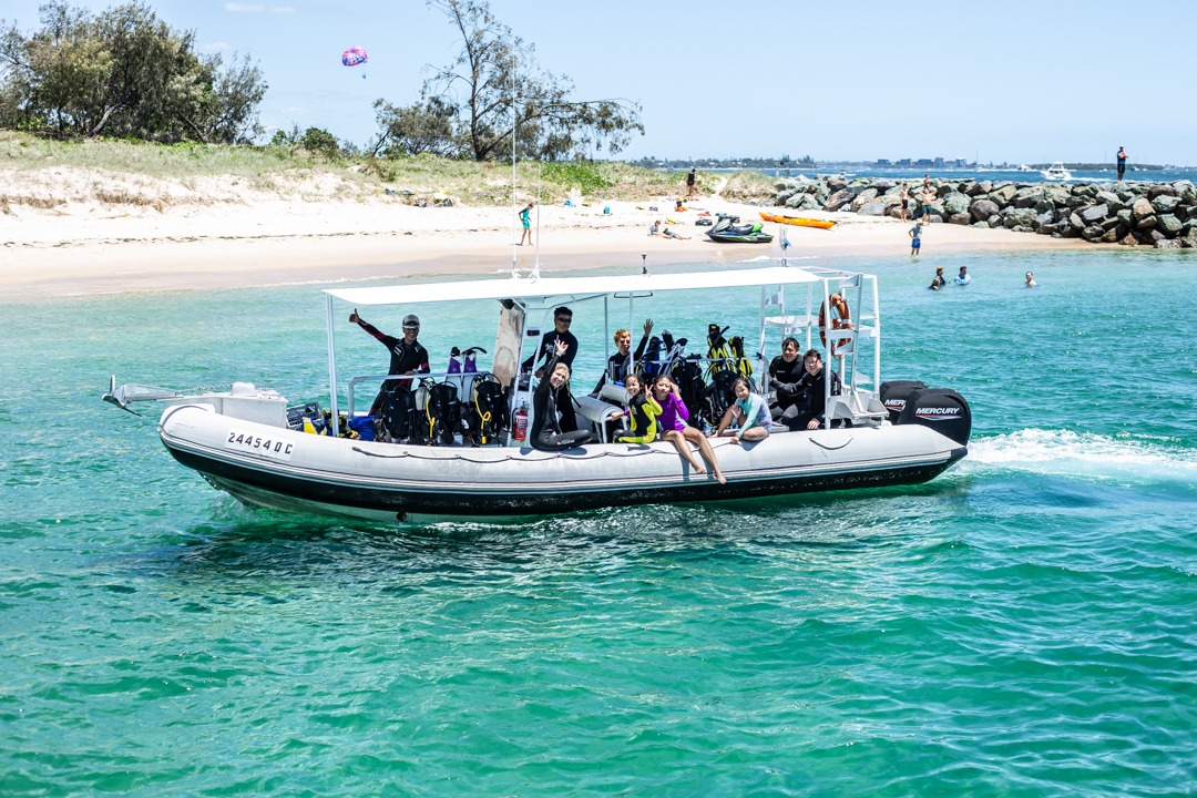 Wave Break Island Discover SCUBA Diving Tour - GOLD COAST
