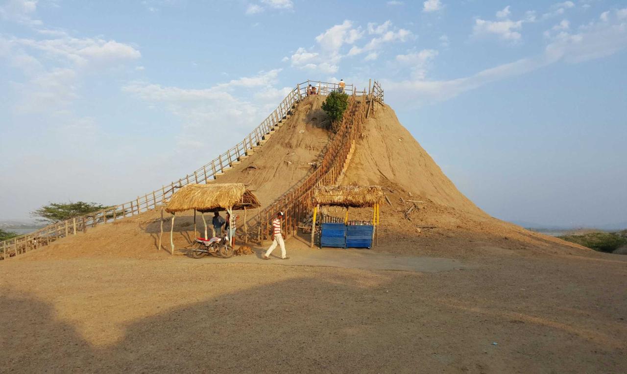 Totumo Mud Volcano Half Day Tour