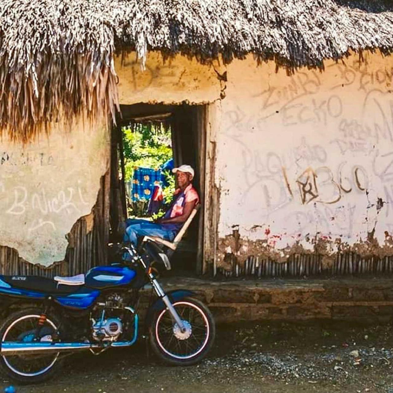 San Basilio de Palenque Tour