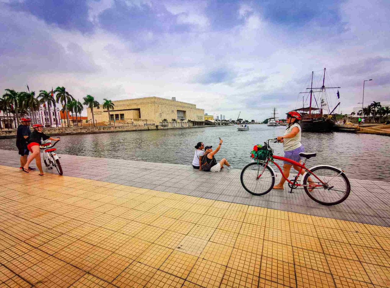 Cartagena 2 hr Bicycle Tour