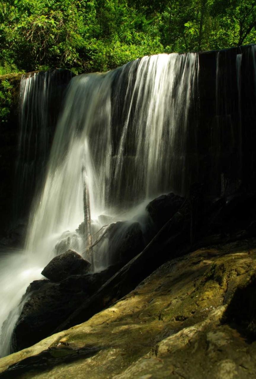 Barichara and Juan Curí Waterfalls