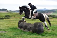 Cross-Country Hire - Book of 10 x 1 hour sessions - One horse