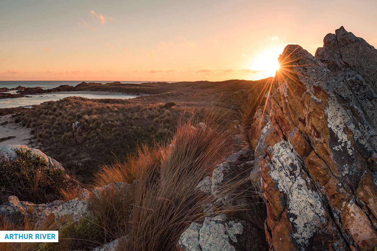 14 Night/15 Day Road Trip - Self Drive Holiday with TasVillas Group (SELF CONTAINED)