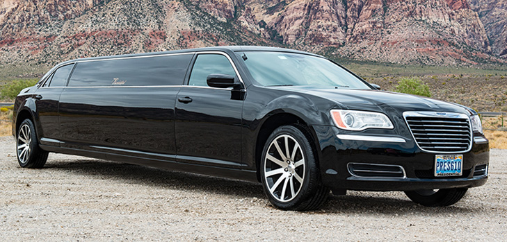 Ultra Stretch Limo (8 Max)