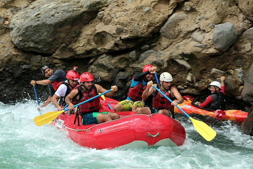 Costa Rica Whitewater Rafting Sarapiqui Extreme Rafting