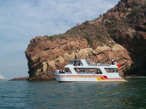 PASEO ISLA DE LA PIEDRA